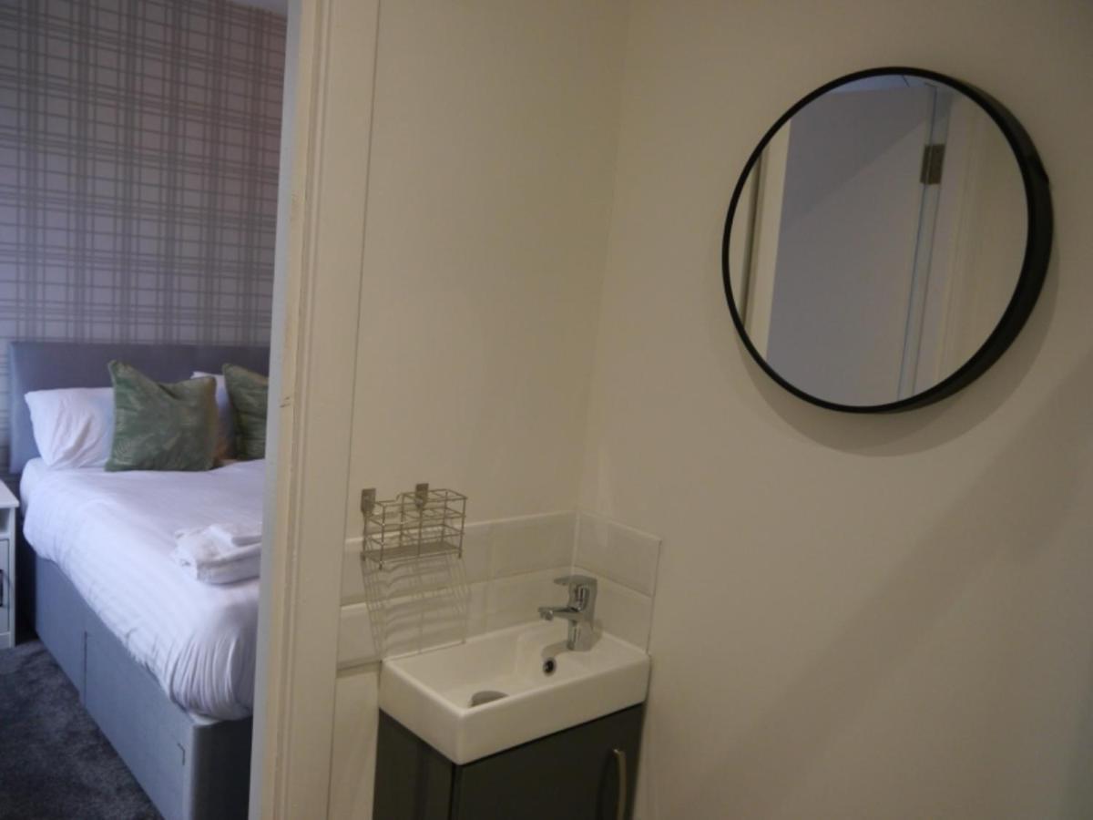 Caledonian Rooms Bellshill Dış mekan fotoğraf